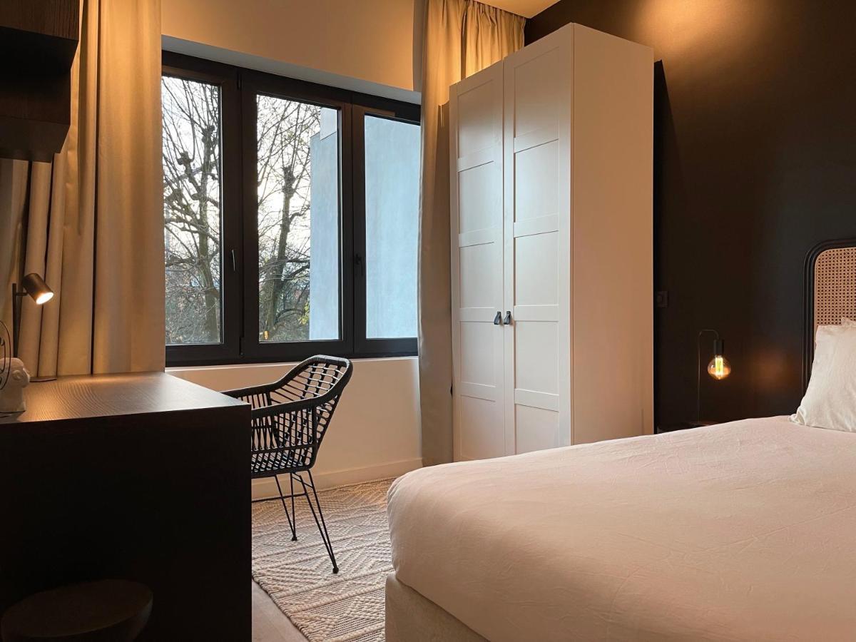 3 Bedroom Art-Nouveau Apartment With Free Parking Ghent Exterior photo
