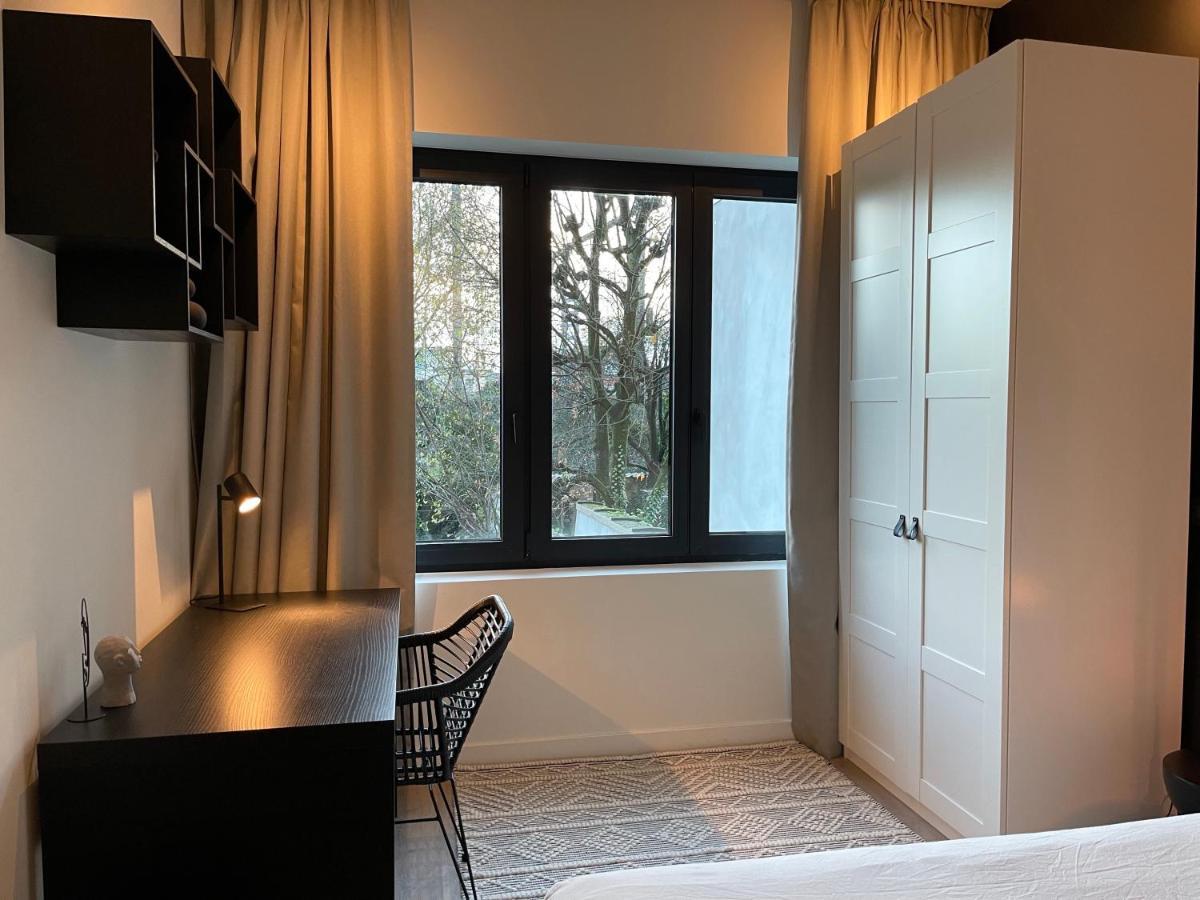 3 Bedroom Art-Nouveau Apartment With Free Parking Ghent Exterior photo