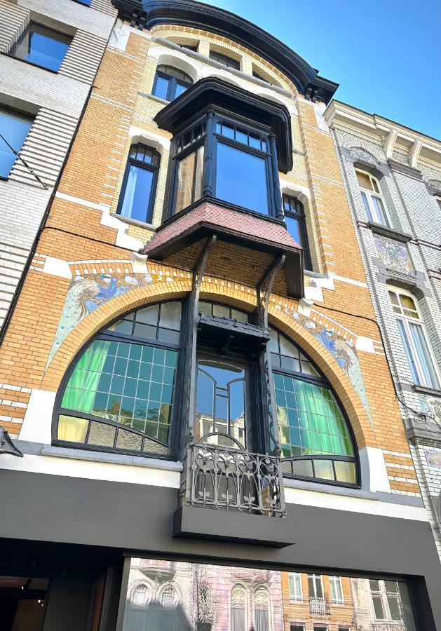 3 Bedroom Art-Nouveau Apartment With Free Parking Ghent Exterior photo